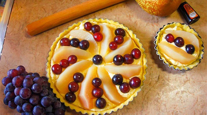 Tarte aux poires et aux raisins